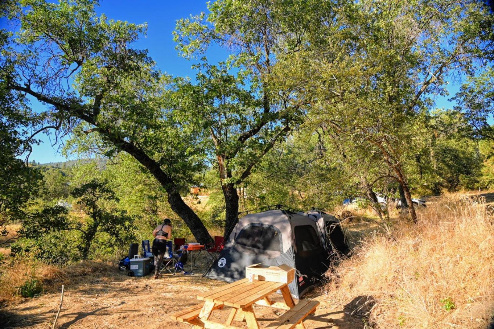 At Sequoia Mountain Farms - Bring Your Own Tent Or Rv - No Bedrooms Or Beds Provided * Miramonte