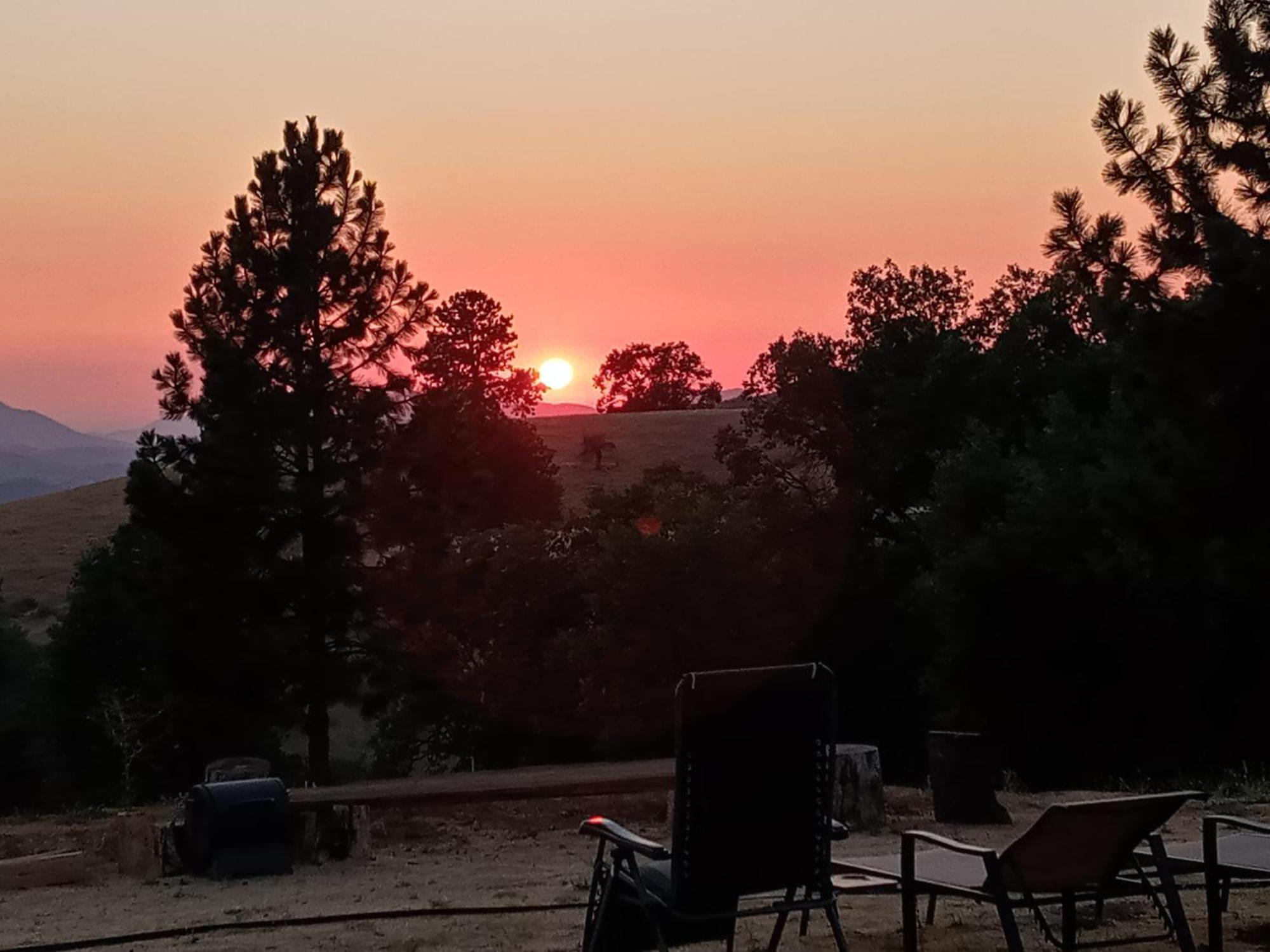 At Sequoia Mountain Farms - Bring Your Own Tent Or Rv - No Bedrooms Or Beds Provided Miramonte