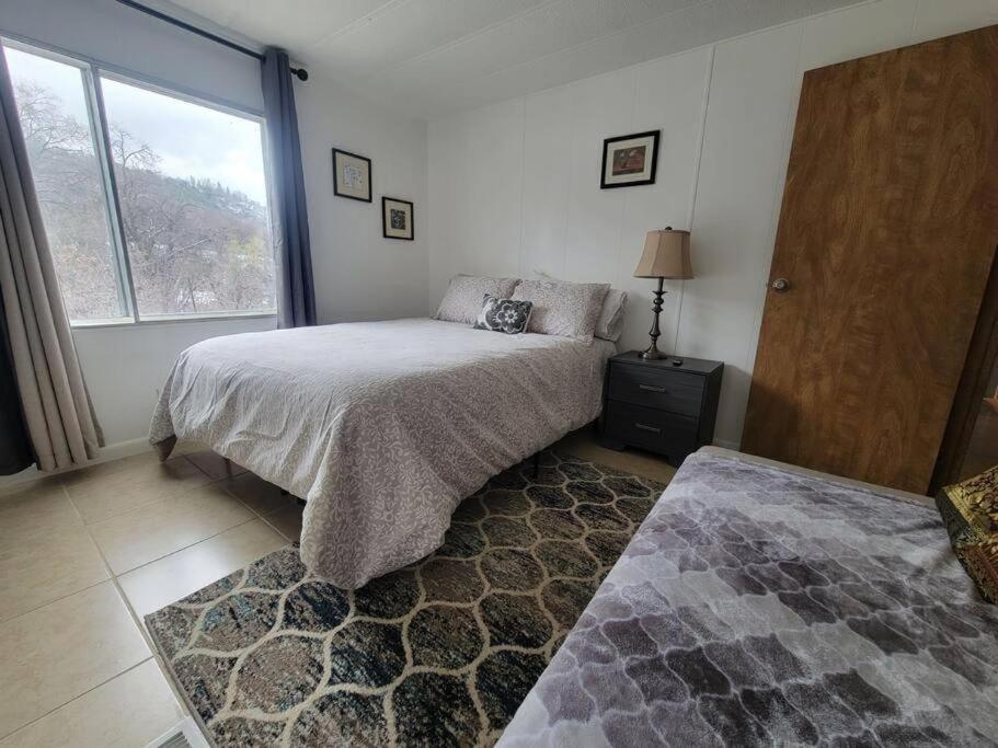 At Sequoia Mountain Farms - Bring Your Own Tent Or Rv - No Bedrooms Or Beds Provided * Miramonte