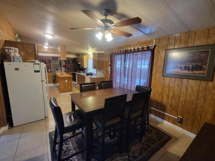 At Sequoia Mountain Farms - Bring Your Own Tent Or Rv - No Bedrooms Or Beds Provided * Miramonte